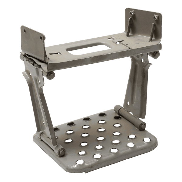 Подножка (ступень) нижняя L HOWO T5GSITRAK