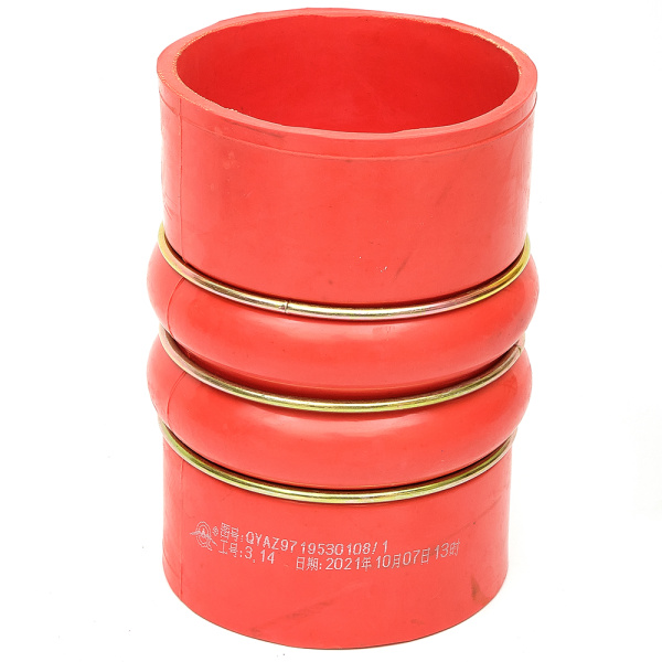 Патрубок интеркуллера Д 100*100*150 HOWO WG9719530108