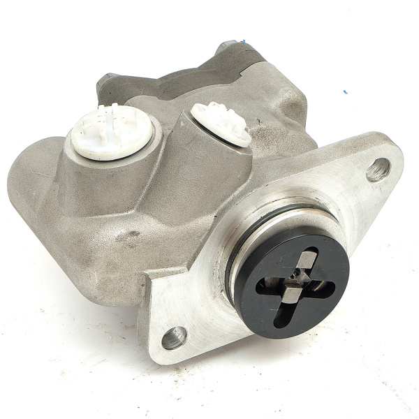 Насос ГУРа 6ISBE 6.7 CUMMINS