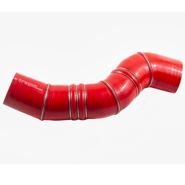 Патрубок интеркулера кривой D12