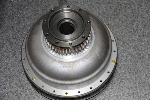 Гидромуфта в сборе 42 зуба Д 300 2006г XCMG ZL 50