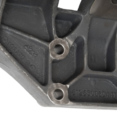 Кронштейн двигателя перед R SHACMAN X3000 612630060441 (2)