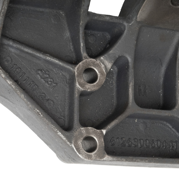 Кронштейн двигателя перед R SHACMAN X3000 612630060441 (2)