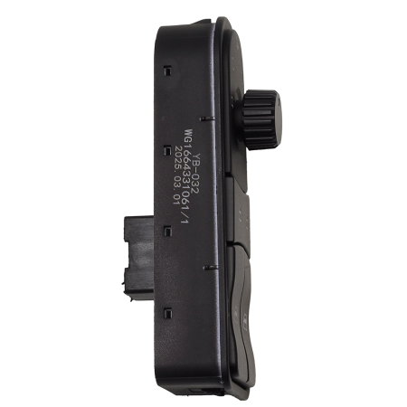 Блок управления стеклоподьемников HOWO A7 (3)