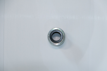 Втулка торсиона кабины железная HOWO