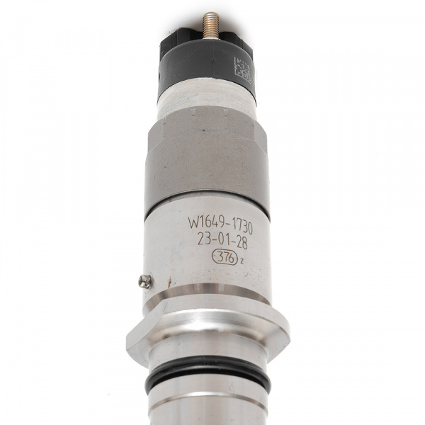 Форсунка топливная 236 EURO 3 CUMMINS BOSCH (2)