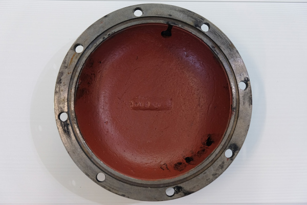 Крышка балансира с прорезью SHACMAN (2)