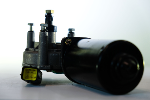 Мотор стеклоподъемника L HOWO A7