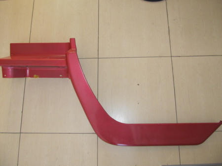 Корпус подножки с спальником R HOWO