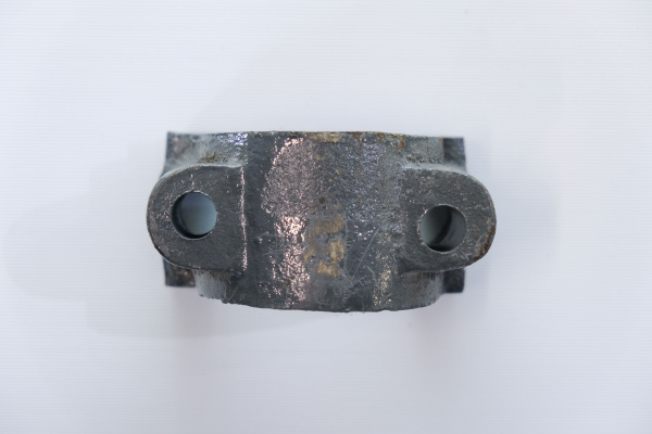 Скоба крепления переднего стабилизатора HOWO