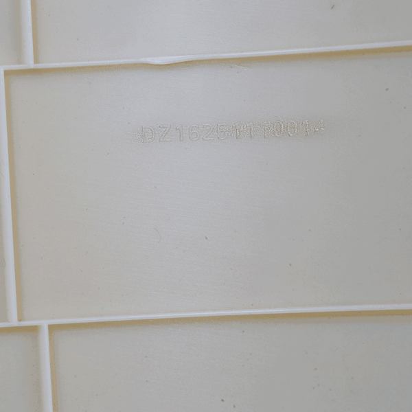 Обтекатель капота R SHACMAN X6000