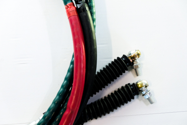 Трос КПП 2007 г HOWO 